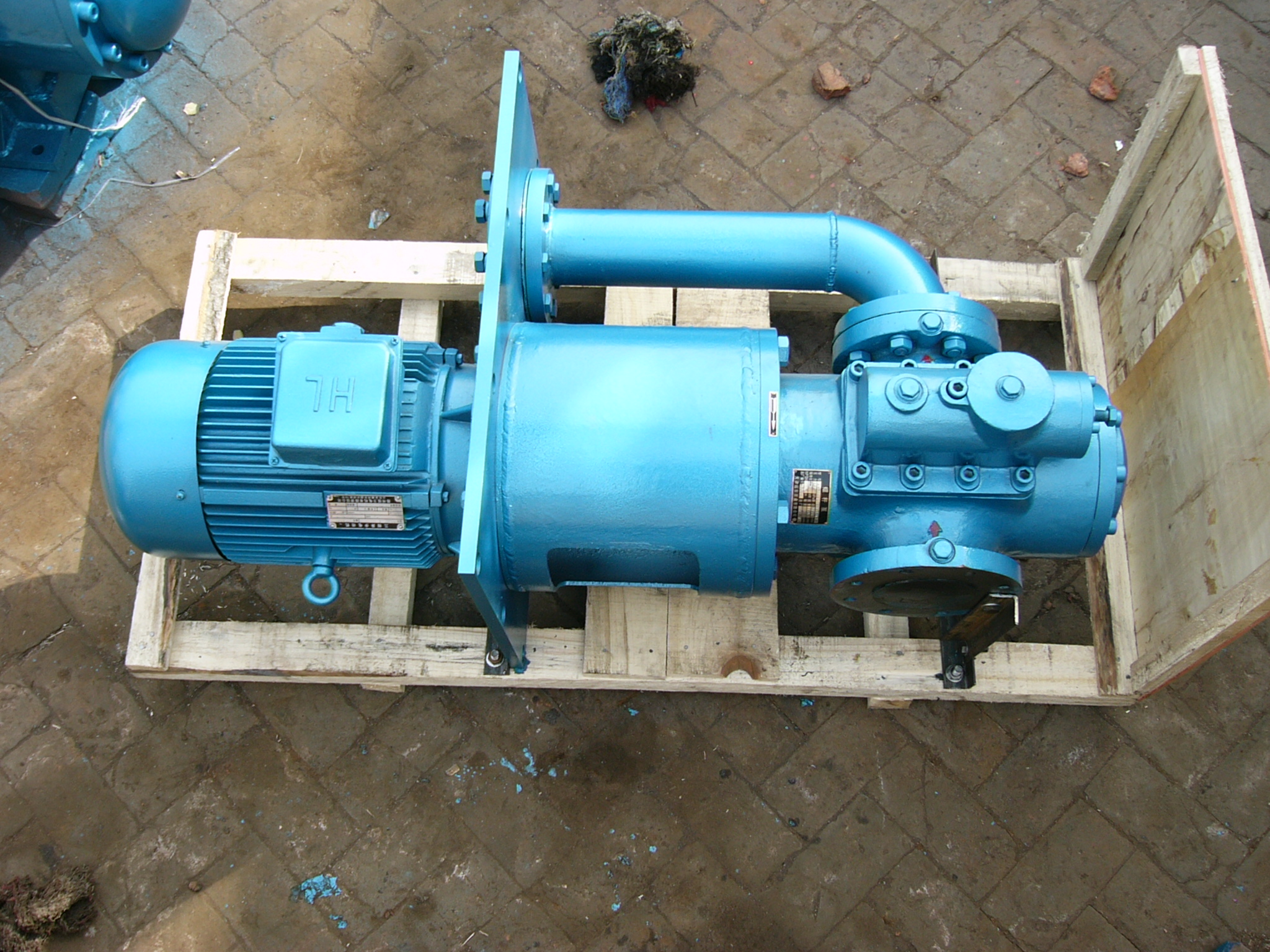 SNF440三螺杆泵